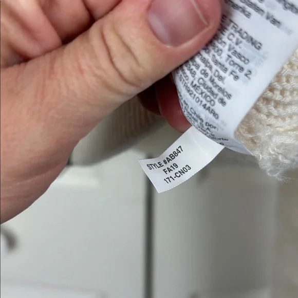 J. Crew Cream Zip Up Cropped Teddy Jacket - Size S - Picture 7 of 8